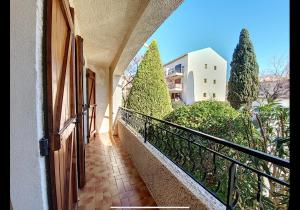 Appartement Appt T2 - St Cyr - Provence Village 4pers Résidence Provence Village - Bat Balsamine F Avenue de la Mer 83270 Saint-Cyr-sur-Mer Provence-Alpes-Côte d\'Azur