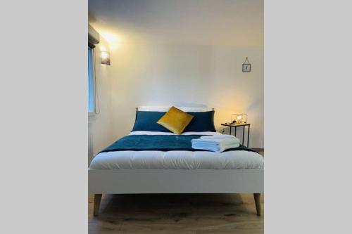 Apptment Cosy avec Terrasse et Parking Proche RER