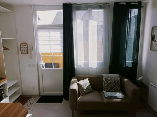 Apt 2 - LE KENNEDY