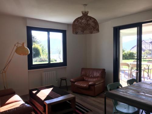 Apt calme VUE LAC - 2 Chambres - Sauna