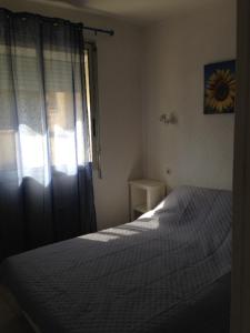 Apt Climatisé T3 Saint Pierre La Mer, terrasse, jardin et parking privé
