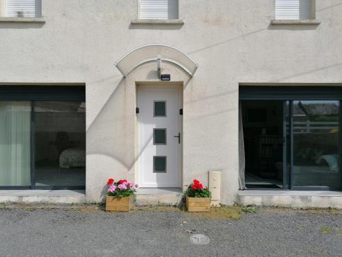 Apt duplex rénové belle terrasse aménagée près Omaha Beach et Bayeux
