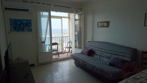 APT FRONT DE MER DANS RESIDENCE LUXE SECURISEE
