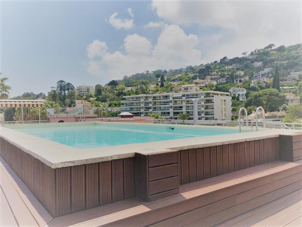 Appartement Apt Golfe Juan - 5min des plages - Parking privée - Piscine Rooftop Appartement 23 - Batiment 1 25 Avenue de la Liberté 06220 Vallauris