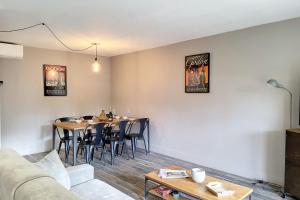 Apt in residence with pool Tennis court