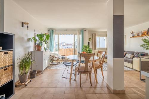 Apt lumineux et très cosy avec balcon by Weekome