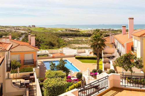 Apt Praia del Rey Óbidos piscina comum B4
