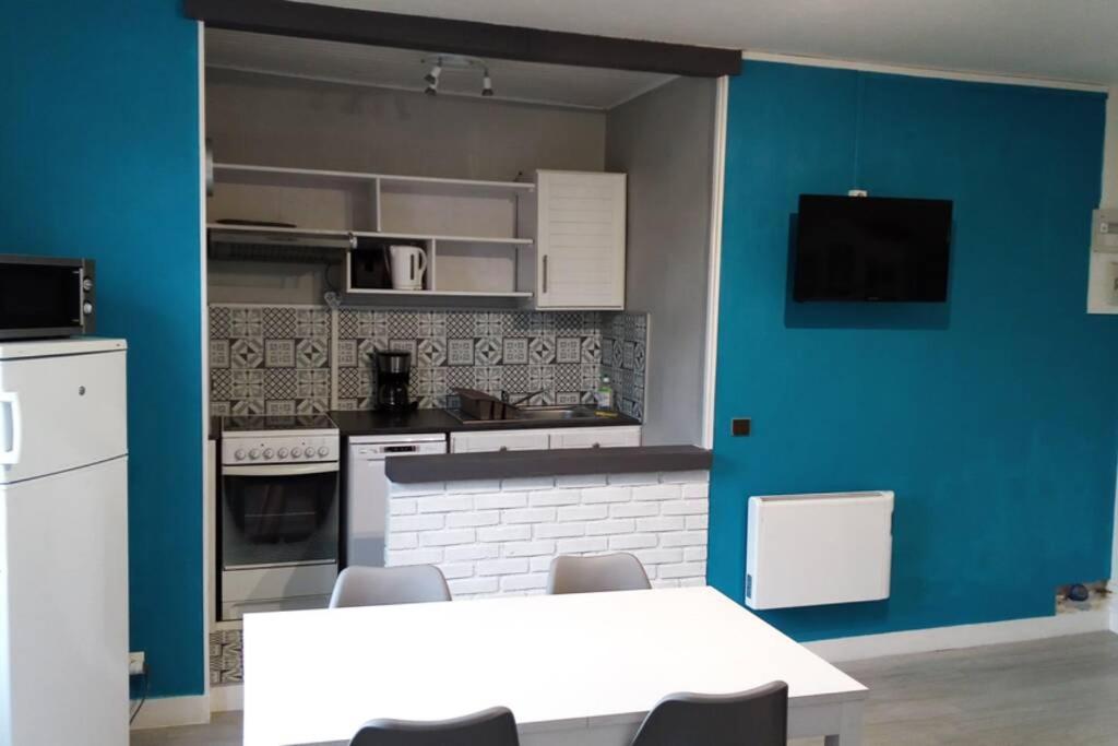Apt T2 41m2 WIFI 2* 4-6 pers. La BOURBOULE 71 Rue du Docteur Château, 63150 La Bourboule