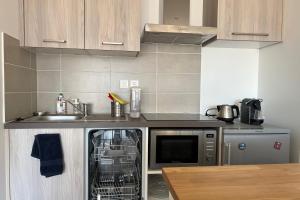 Apt With Panoramic View Near Vauban City