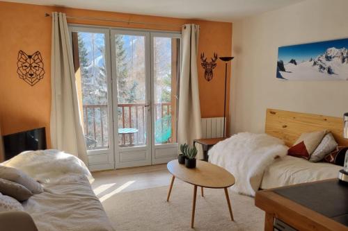 Apt With Terrace In Serre Barbin