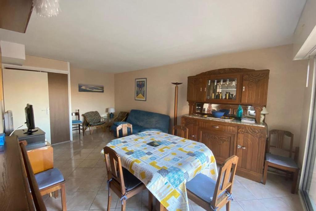 Apt with terrace near the beach of Arcachon 24 Rue François Legallais, 33120 Arcachon