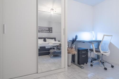 Arbeitsplatz, Balkon, Tiefgarage nähe neue Messe