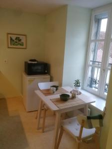 Arbois, joli petit appartement plein centre