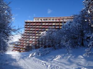 ARC 1800 Appartement 4 pièces Lauzières skis aux pieds