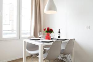 Arc de Triomphe Apartment