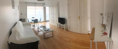 ARCACHON appartement T2 51M et PARKING