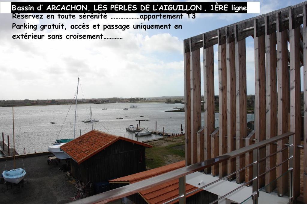 Appartement ARCACHON T3 WIFI Les Perles de l Aiguillon Vue Bassin 1ère Ligne 4 à 6 Personnes 8 RUE MANCILLA 33260 Arcachon