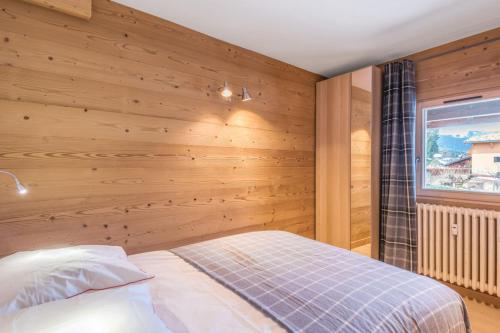 Architect flat with balcony and parking at the heart of Megève - Welkeys