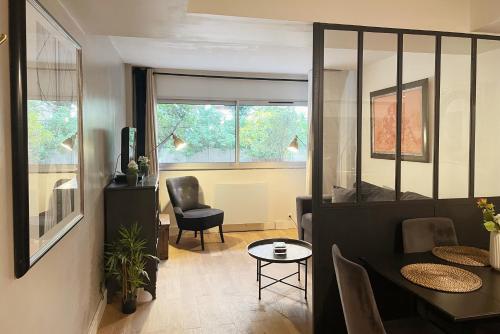 Architect's Flat - 44m2 - MontMartre