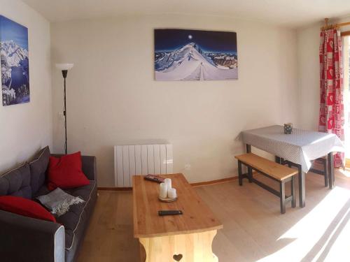 Appartement Appartement Arêches-Beaufort, 2 pièces, 4 personnes - FR-1-342-167 RESIDENCE VAL BLANC 1 route du grand Mont -ARÊCHES Arêches