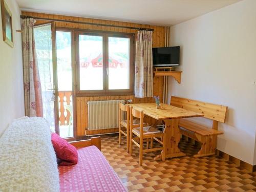 Appartement Appartement Arêches-Beaufort, 2 pièces, 4 personnes - FR-1-342-200 LE CRISTOL 3181 ROUTE DU PLANAY Arêches