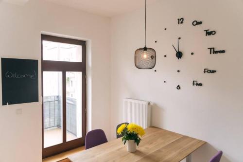 arena guest apartment