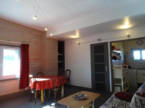 Appartement Arette, 3 pièces, 6 personnes - FR-1-602-26 Arette france