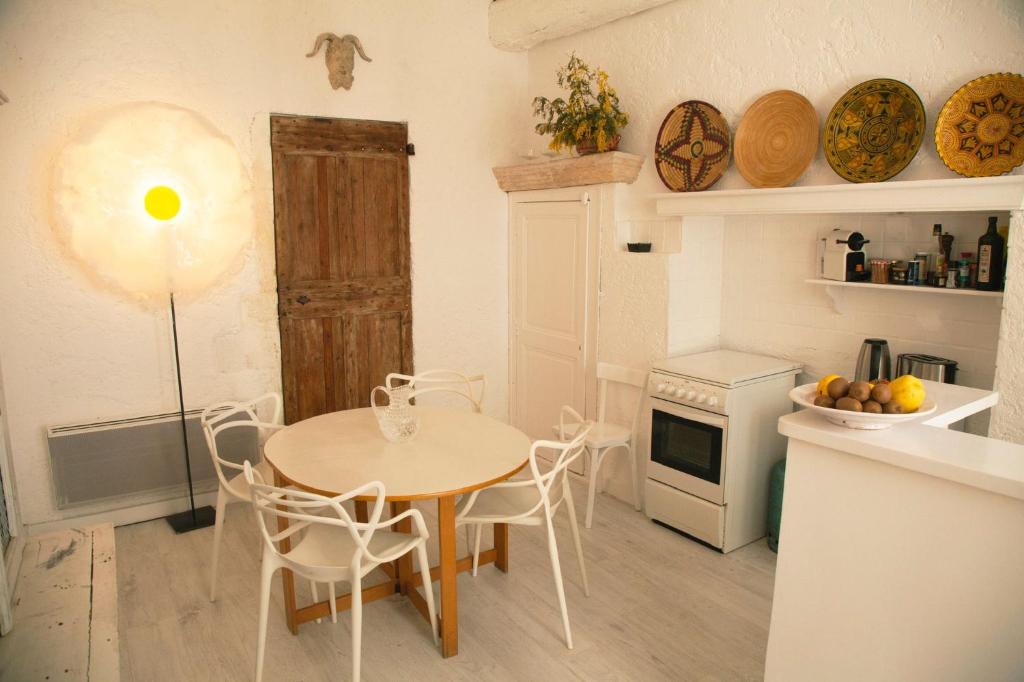 Appartement Arles Downtown Entire Home 6 Rue Benezet 13200 Arles