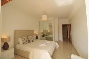 Armação de Pêra Brightness With Pool by Homing