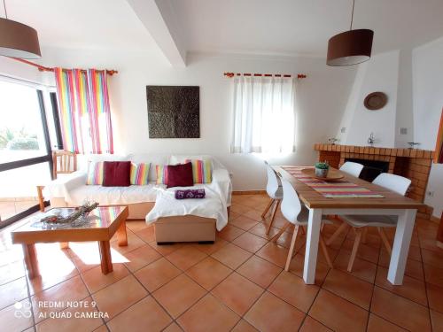 Arrifana Beach House Agulha