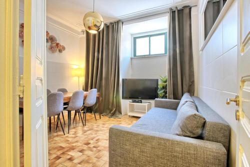 Arroios Market Apartment