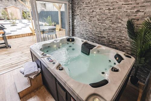 Art Déco Gare & Spa