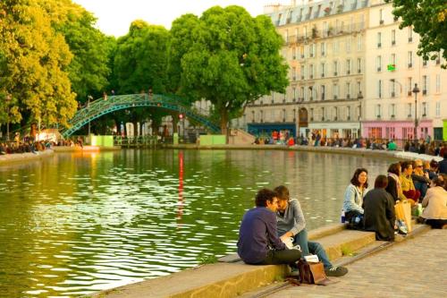 Arty studio canal saint Martin