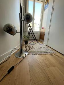 Arty studio canal saint Martin