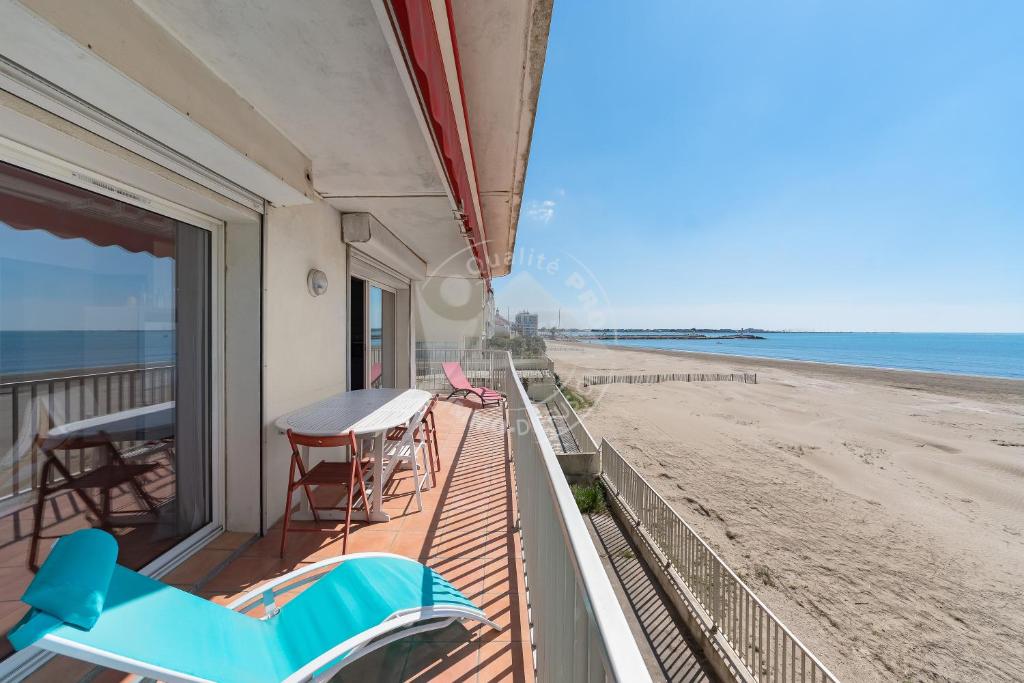 AS18069 - P3 Vue Mer exceptionnelle , sur la plage à 2 pas du Centre Ville Résidence Le Magellan, 30240 Le Grau-du-Roi