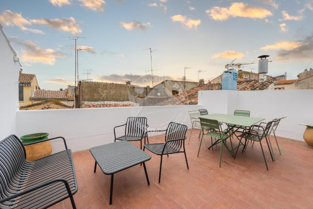 AS21778- Magnifique P3 avec terrasse au cœur du Centre ville dans une maison de caractère 2 Rue de la Marne, 30240 Le Grau-du-Roi