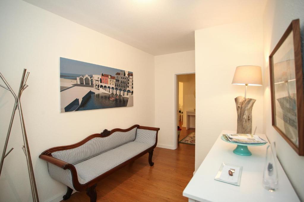 Appartement Atayde da Camara - T3 D.Joao III Av. D. João III, 18-A 3º DRT 9500-310 Ponta Delgada