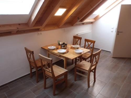 ATELIER IM STADTGARTEN direkt in Rottweil