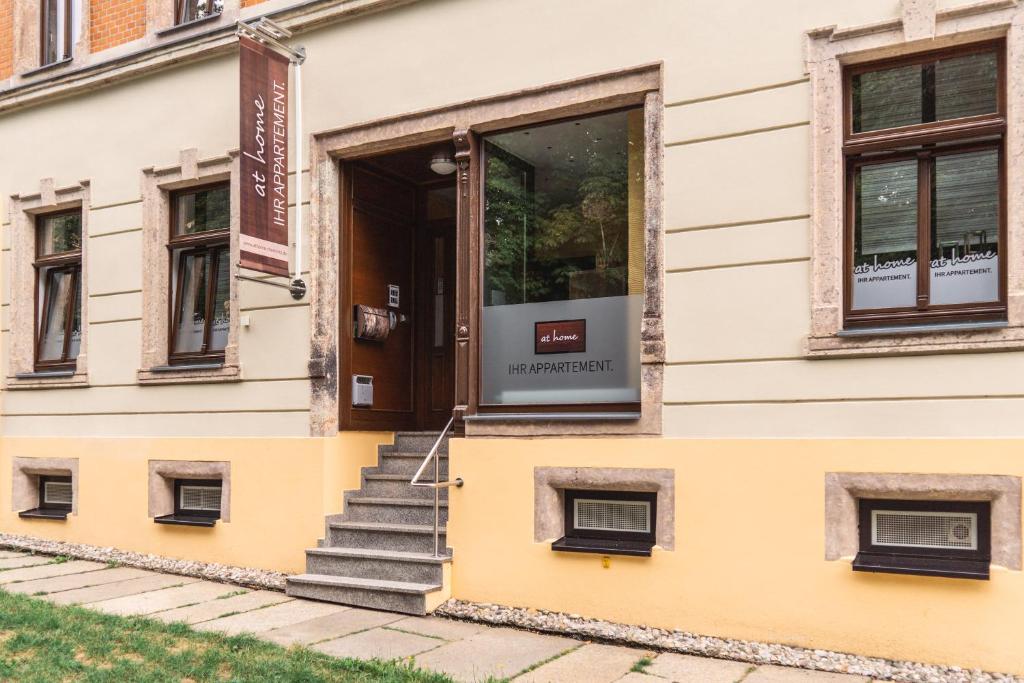 athome IHR Apartment Friedrich Naumann Str. 12, 09130 Chemnitz