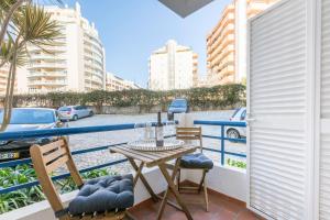 Appartement ATLANTIC GARDENS 134 Condominium Avenida Avenida Diana Spencer, 001 R/C ESTE 2750-331 Cascais -1