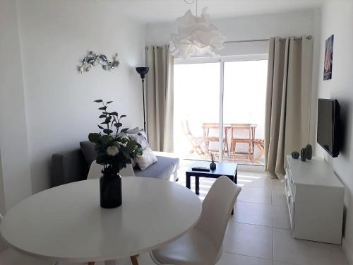 Atlantico 8- Vista Mar, Ar-Condicionado, 80mt Praia, Wifi
