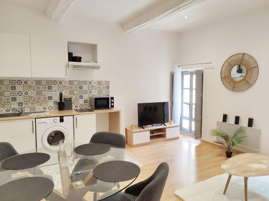 Appartement Atlas - Arya 13 Rue Auguste 30000 Nîmes