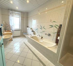 Attraktive 2 Zimmer Wohnung in Toplage, Nähe Messe