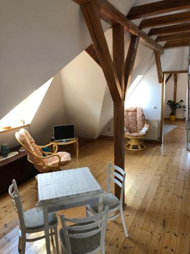 attraktives 2-Zimmer-Apartment mit Ausblick