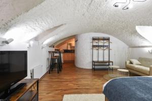 Atypical and cozy studio in Old Lille close to the station - Welkeys