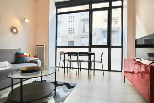 Atypical loft in \