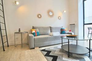 Atypical loft in \