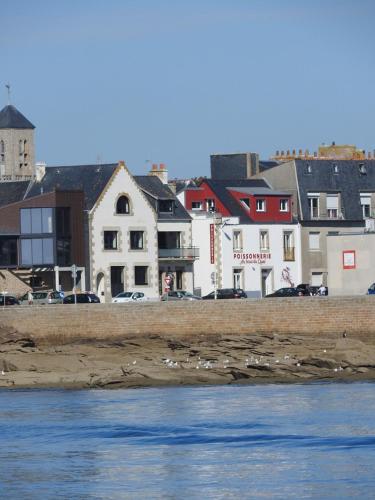 Au bout du Port