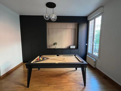 Au Cœur de Coty Le Havre 3 chambres et billard 90m2 - Les Appartements Océane