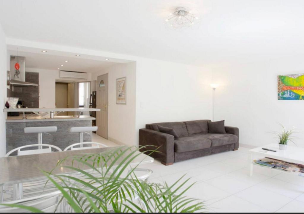 Appartement Au cœur de la ville 8 Rue Pons 83150 Bandol